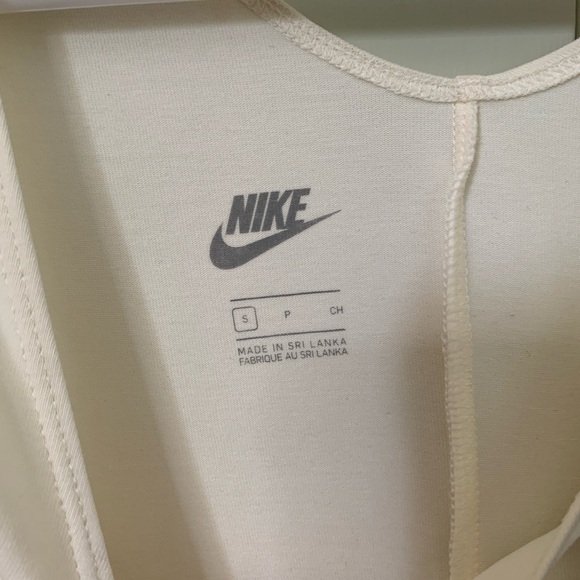 NWT Nike Icon Clash Romper One Piece Leotard Size S - Picture 5 of 5